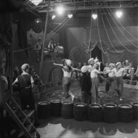 FTA001051596 006 con.jpg