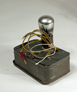 2237 klandestien zender 6002.jpg