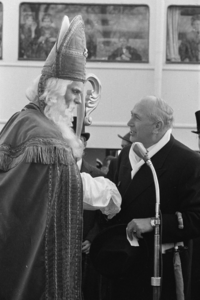 FTA001111614 012 con.png