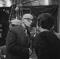 FTA001007420 008 con.jpg